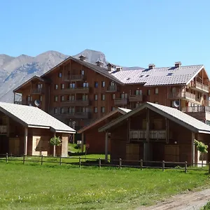 Le Hameau Du Puy Aparthotel